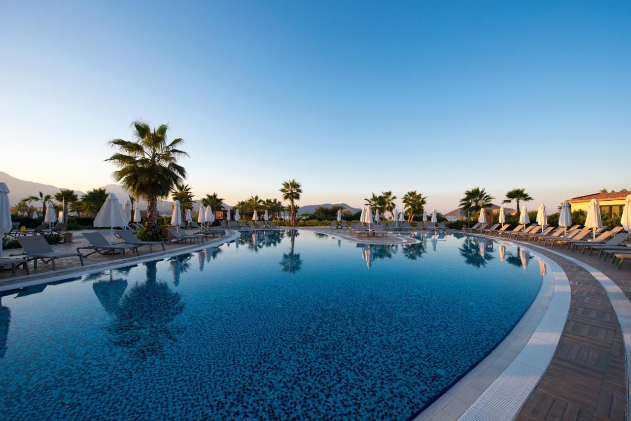 Akra Fethiye Tui Blue Sensatori Hotel Bagian luar foto
